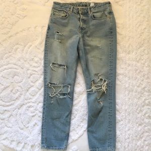 Light Wash Ripped Boyfriend Jeans